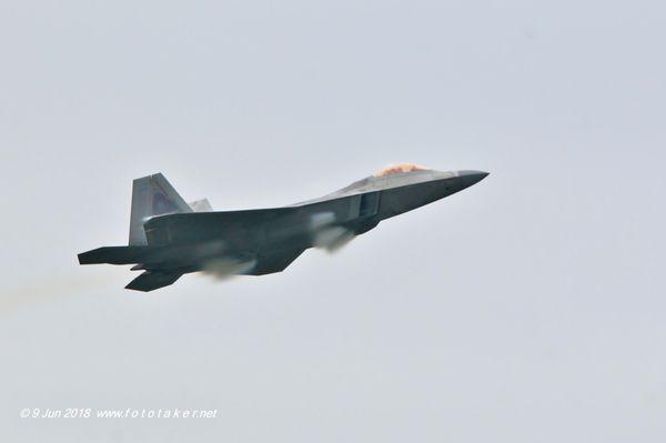 a few Thunder of Niagara Air Show participants