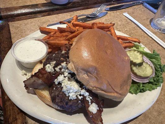 Bacon Bleu Burger w sweet potato fries