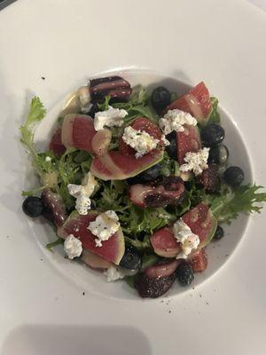 Roasted beet salad - delicious!