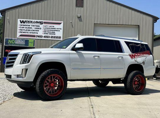 Tented Windows All The Way Around, Lifted, Put Wheels & Tires On & Also The Decal!!!! Highly Recommend!!!