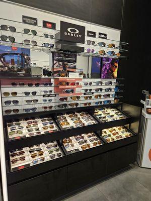 Oakley section