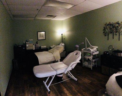 Heated massage/facial bed and electrolysis chair