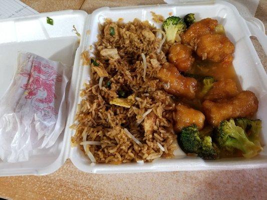 This is the orange chicken with added broccoli.