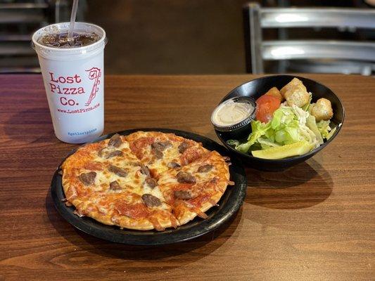 Lunch Special: 2-topping pizza, side salad, drink for $9.88 plus tax. That's a deal!