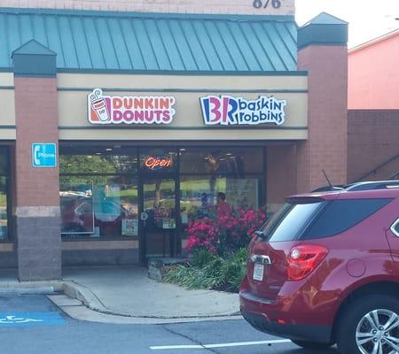 Dunkin in Columbia MD