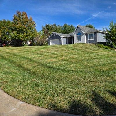 Lindquist Lawn & Landscape