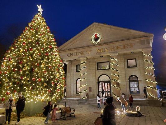 Faneuil Hall Marketplace