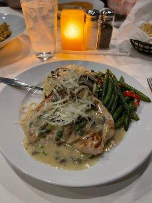 Chicken Piccata with green beans.  Yum!