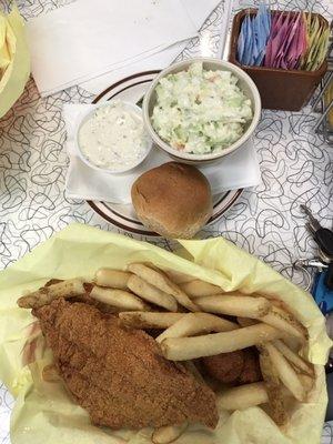 Catfish and coleslaw excellent