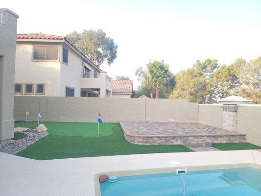 Putting green with Gazebo