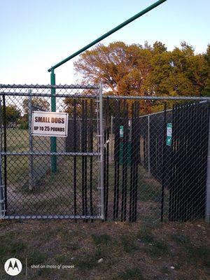 An special area for little dogs.