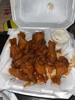 Willie's Famous Wings