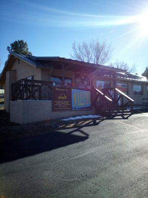 Registration office and store at Circle B RV Park in Ruidoso NM