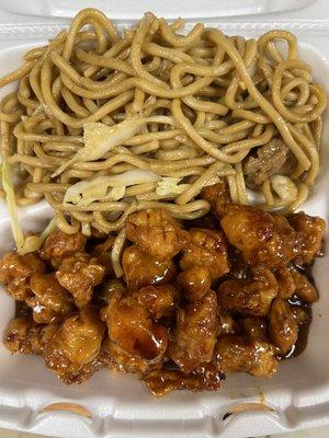 Combination General Tao's Chicken with chicken chow mein