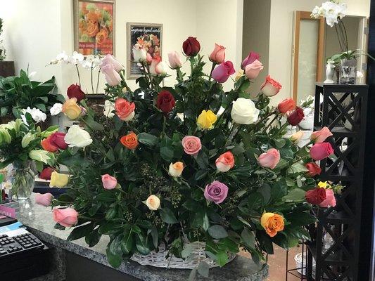 A special Happy 60th rose Basket, more than 20 varieties