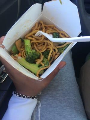 Vegetable Lo Mein with Broccoli added.