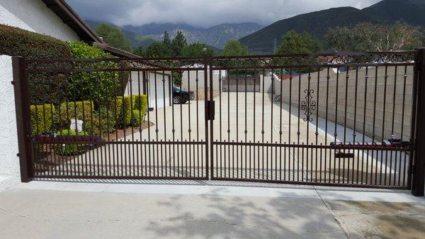 Custom Wide Driveway Iron Gate