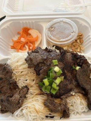 Grilled beef vermicelli