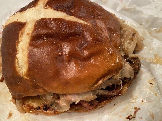 Pulled Pork Tailgater Burger