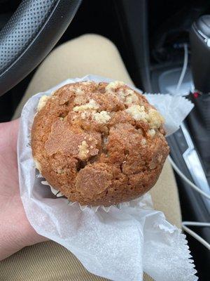 Apple cinnamon muffin