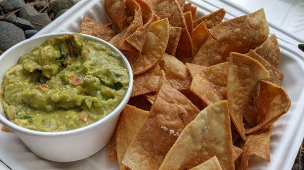 Chips and guaacamole.