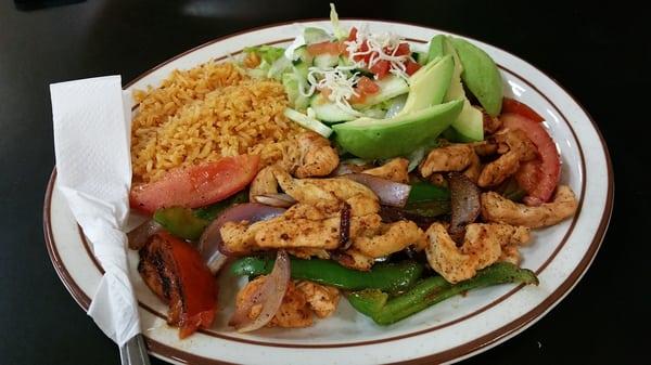 Chicken fajitas....  so so good!! Makes me want to slap my mama!!   And then tell her sorry for slapping her...