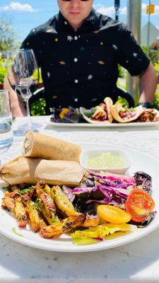 Samak Salmon (far) and Shawarma