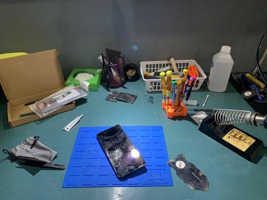 Phone Repairs - www. arthursrepair.com