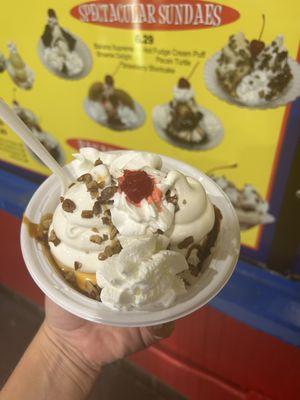 Pecan turtle sundae