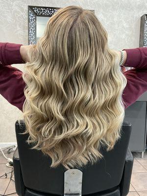 Hair Coloring Service Online Salon Booking Scheduling Highlights Hair Cuts Keratin Blow Outs Dry Bar Balayage Same Day Walk In