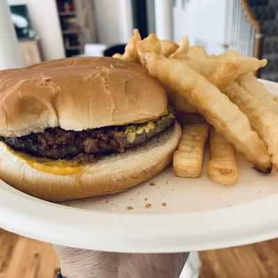 Chili cheeseburger