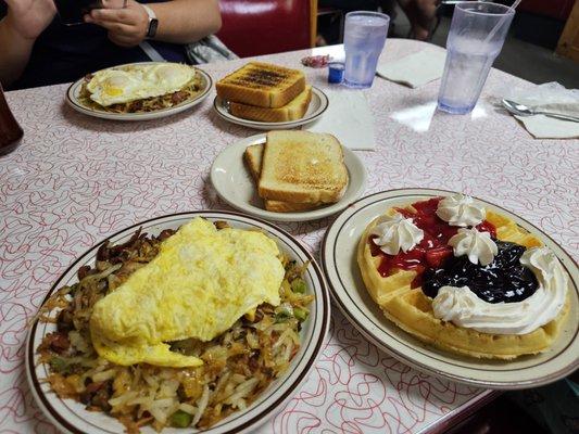 Jimmy skillets & Belgium waffle