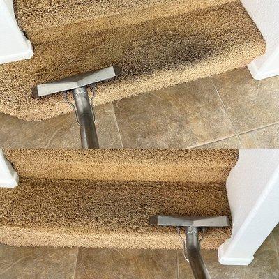 Stairs carpet cleaning