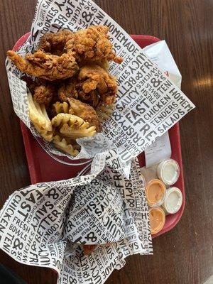 Tenders meal with spicy sandwich