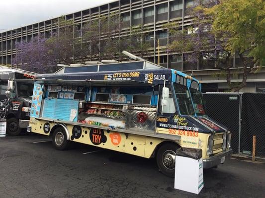 Let's Thai food truck