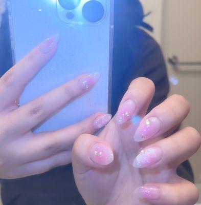 nails