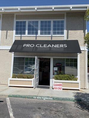 Pro Cleaners