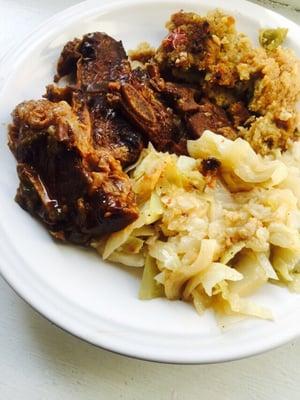 Bbq rib, stuffing, cabbage