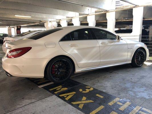 Mate white Benz getting a "Personal Wash" package