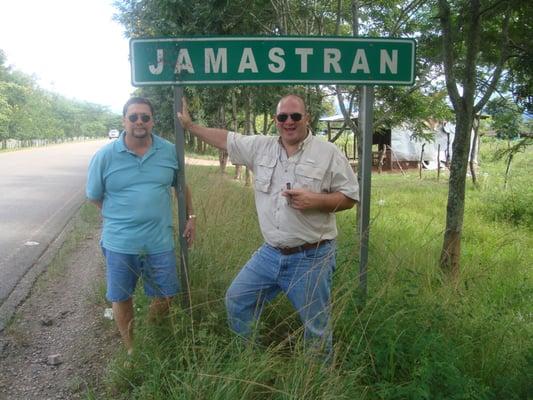 Christopher Mey, Director of International Sales for Rocky Patel, and Paul Davis, Manager of JR Cigars, visit Jamastran, HN.