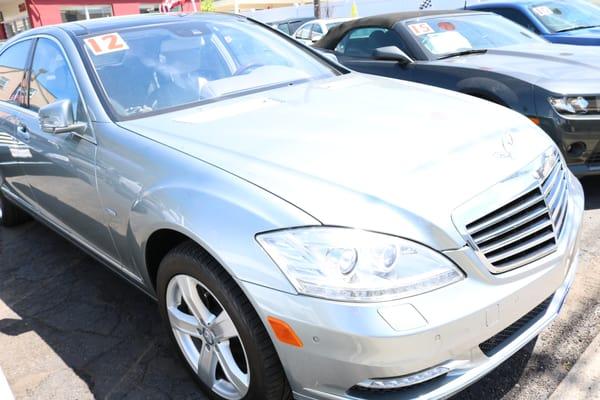 2012 Mercedes-Benz S550 4- matic