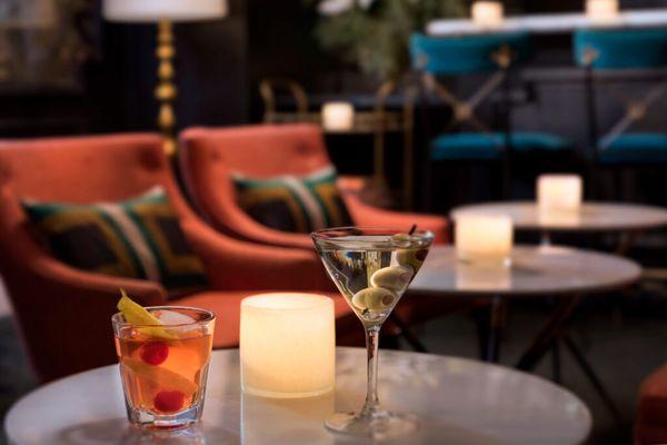 Lounge at Maison 140 is a boutique hotel in Beverly Hills.