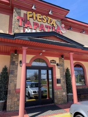 Front of Fiesta Tapatia at 5304 Williamsport Pike.