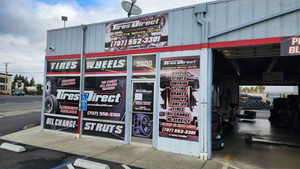 Front of the tire shop