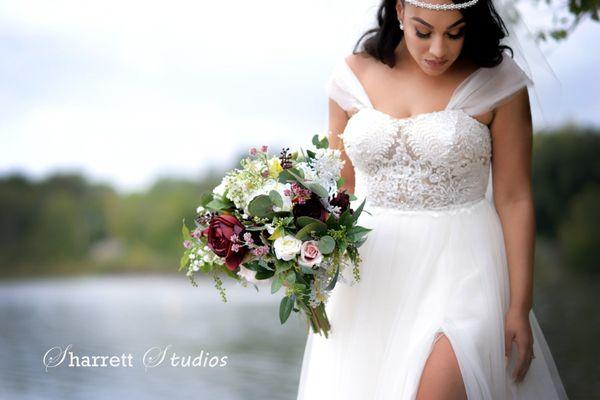 Stunning - on Parkway Banquets lakefront