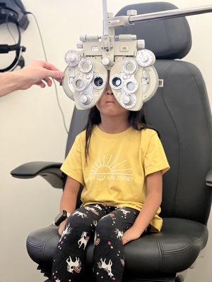 Kid friendly eye exam