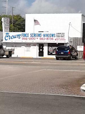 Crown Screen, Awning & Fence on Johnson Street