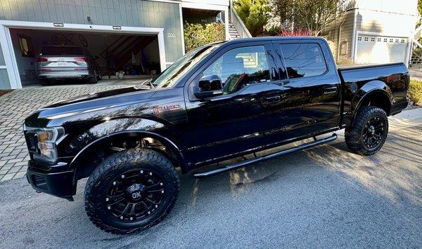 3" lift with Mickey Thompson 285/65/R20