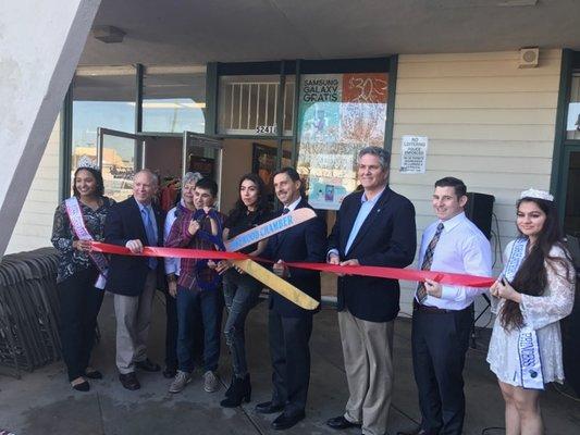 Ribbon cutting with City of Lakewood's finest public Officials.