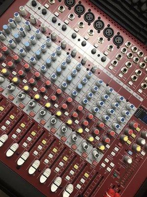 Galaxy 16 Track Mixer